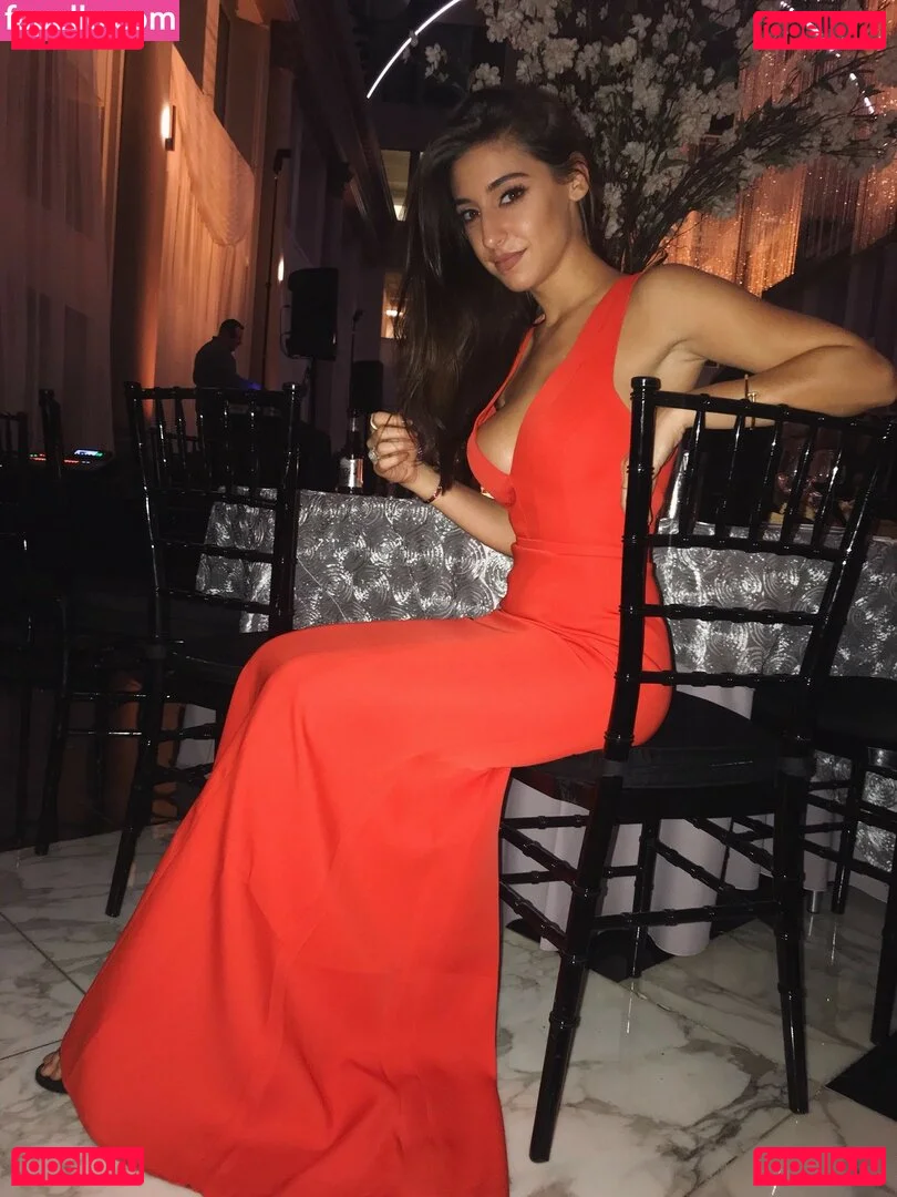 Andrea Helfrich Onlyfans Photo Gallery 