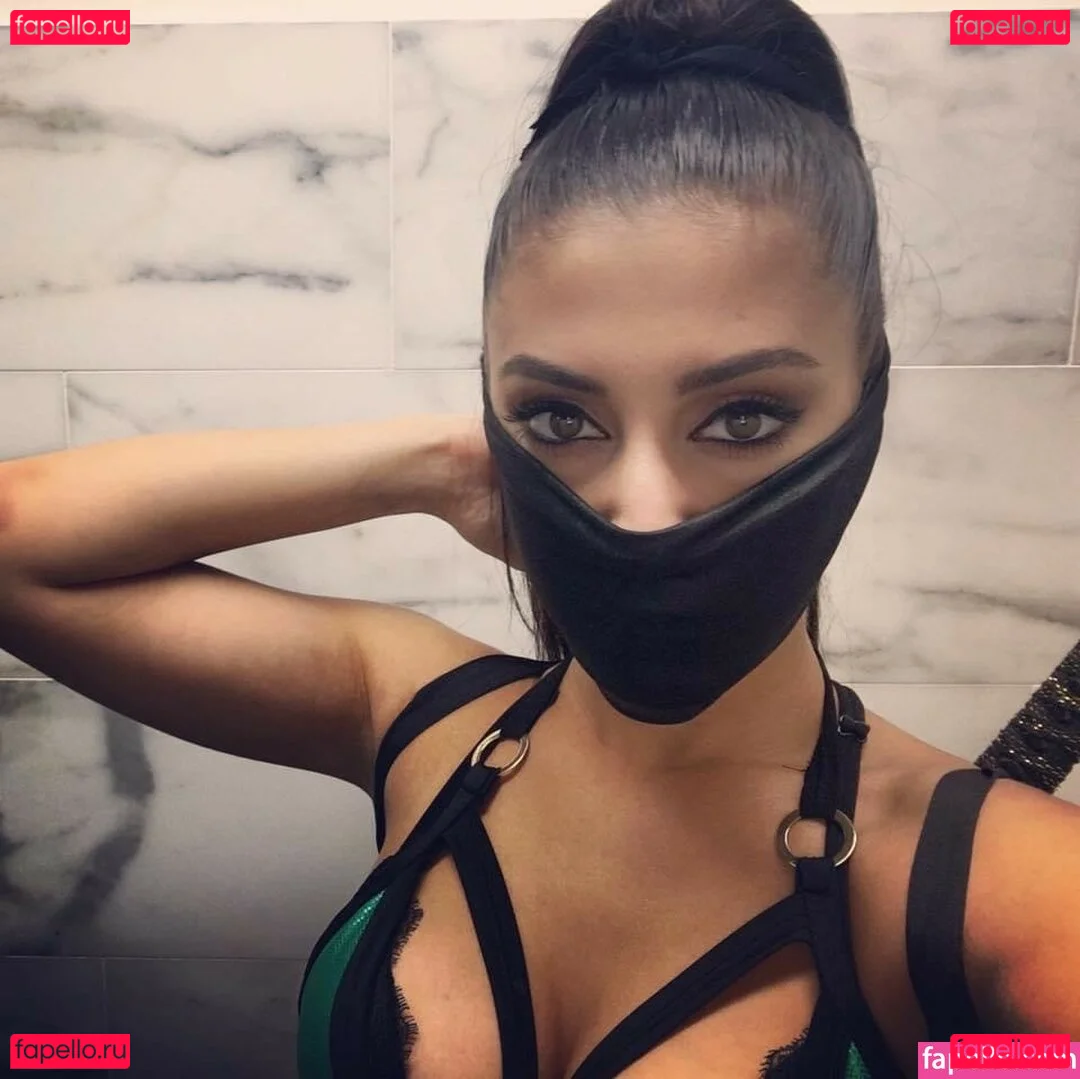 Andrea Helfrich Onlyfans Photo Gallery 