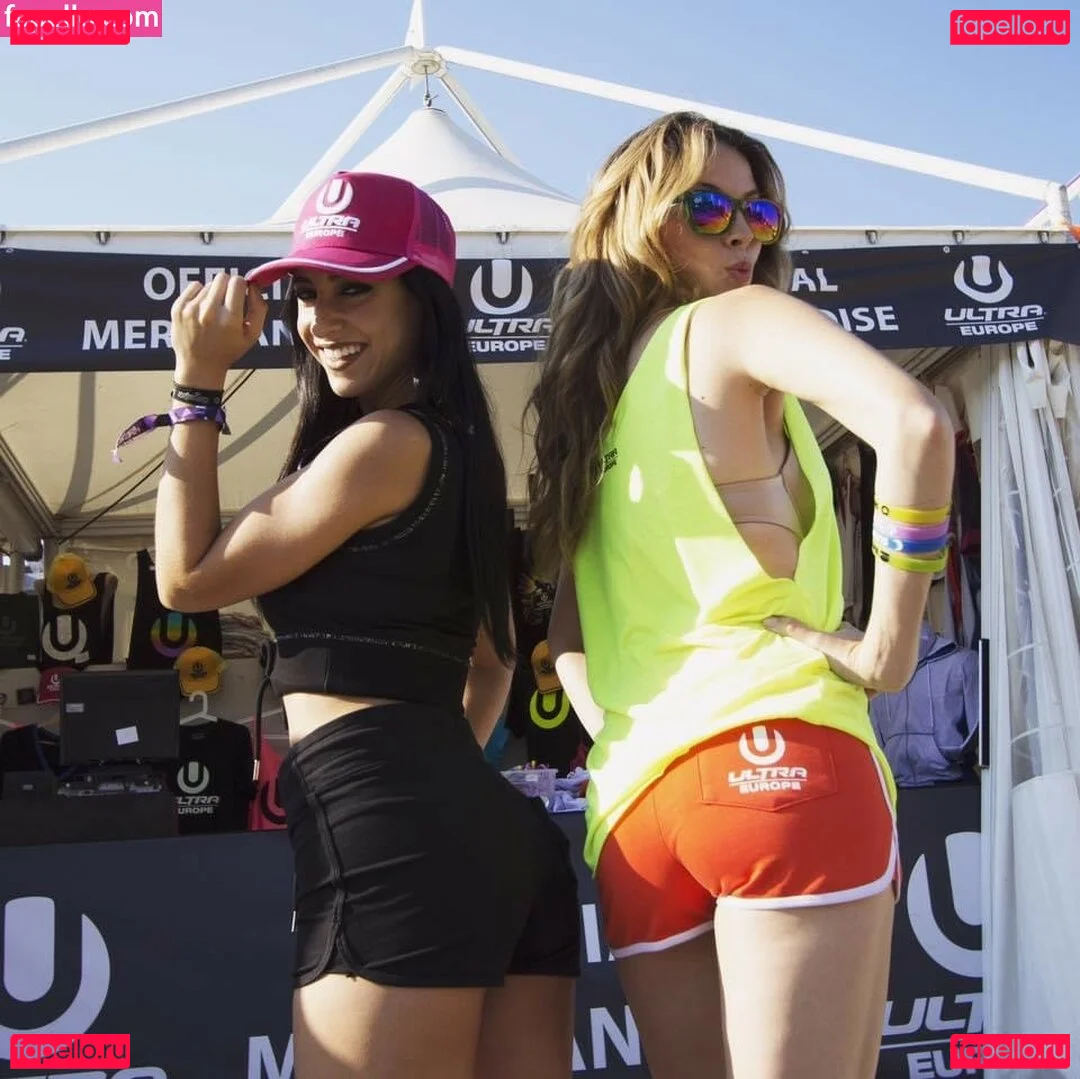 Andrea Helfrich Onlyfans Photo Gallery 