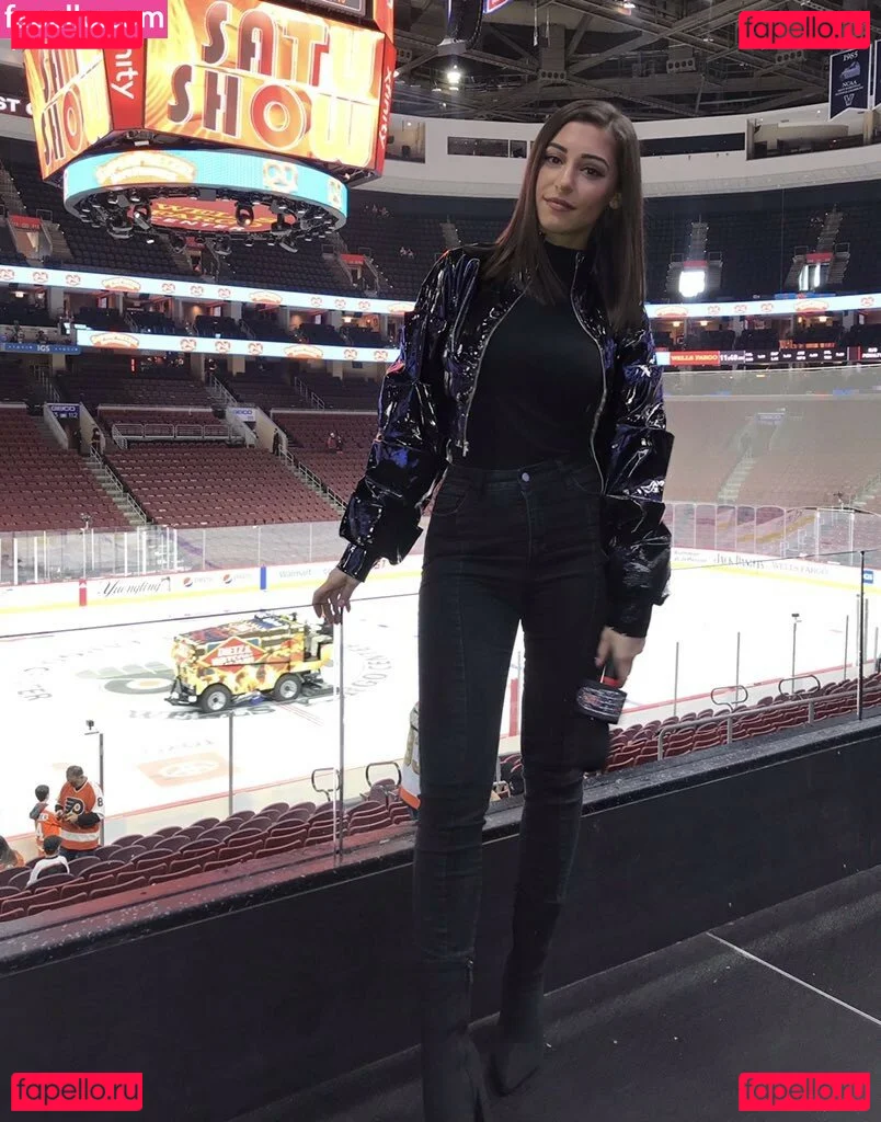 Andrea Helfrich Onlyfans Photo Gallery 