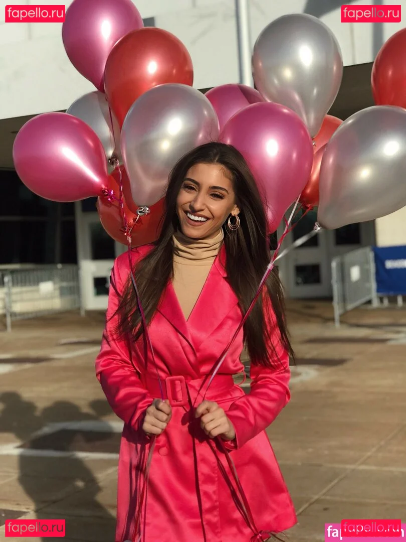 Andrea Helfrich Onlyfans Photo Gallery 