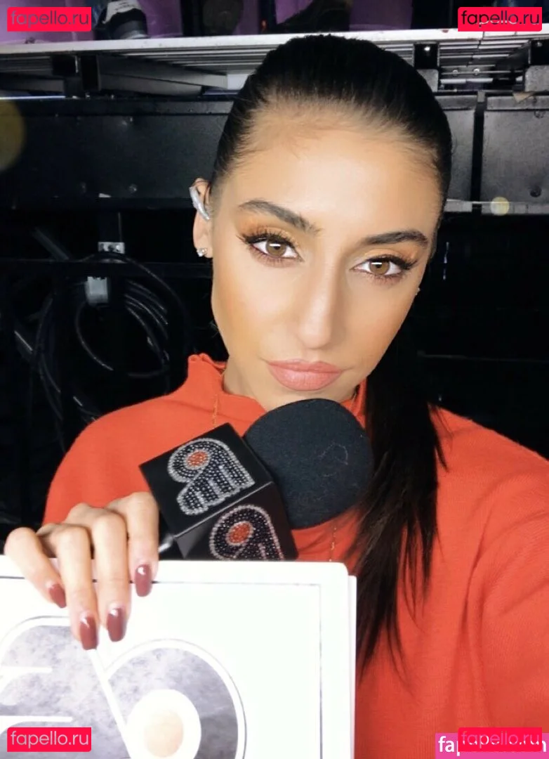 Andrea Helfrich Onlyfans Photo Gallery 