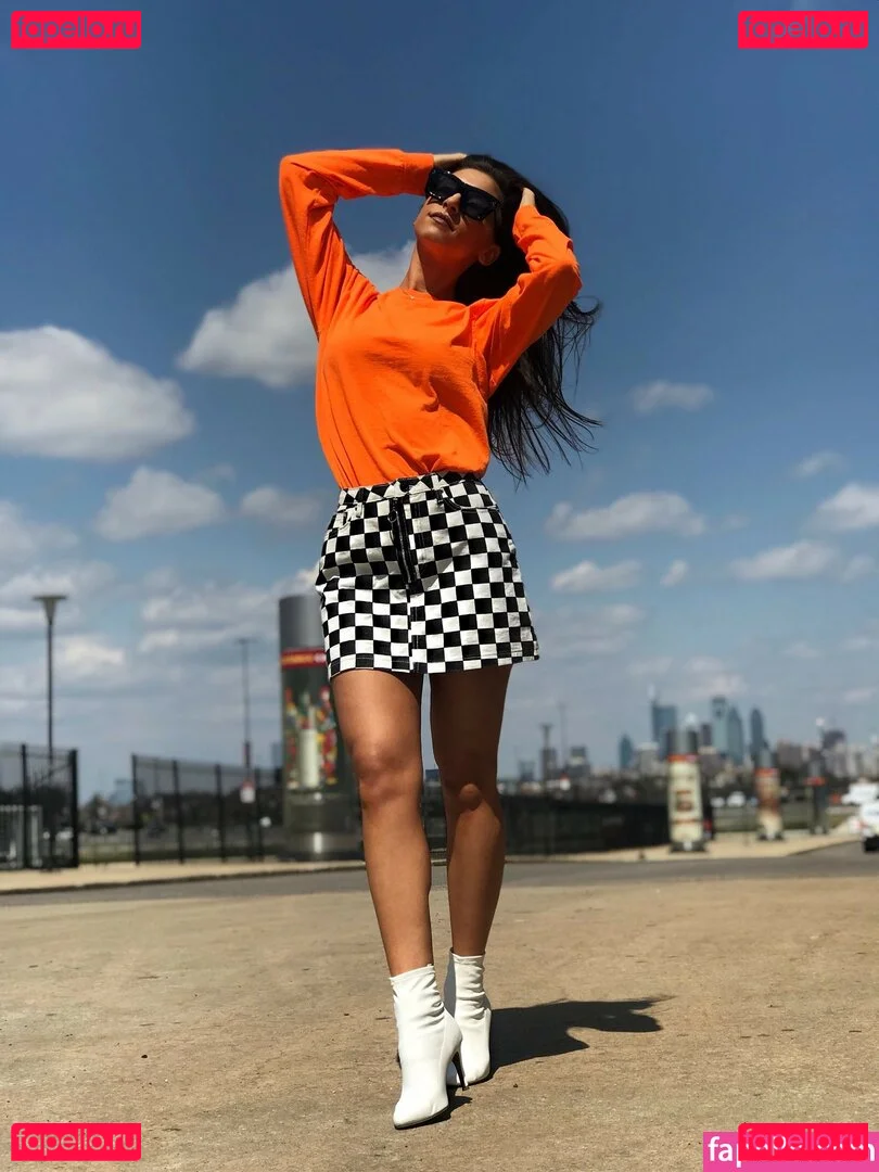 Andrea Helfrich Onlyfans Photo Gallery 