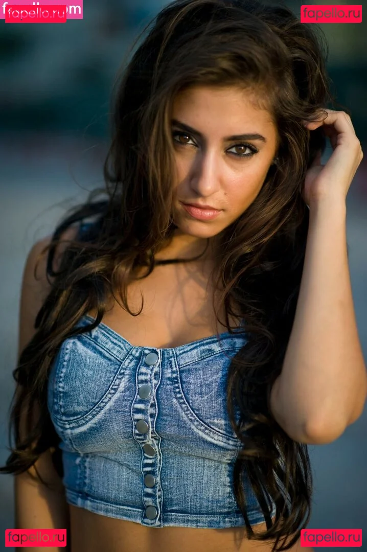 Andrea Helfrich Onlyfans Photo Gallery 