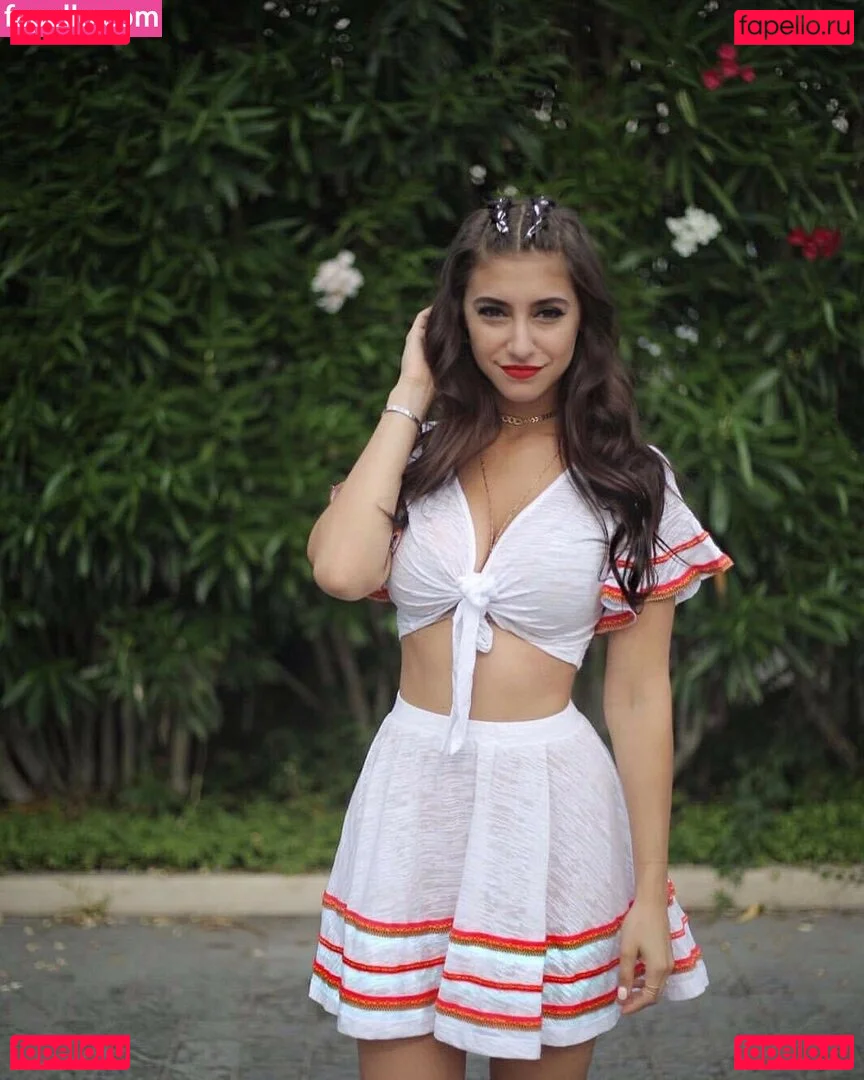 Andrea Helfrich Onlyfans Photo Gallery 