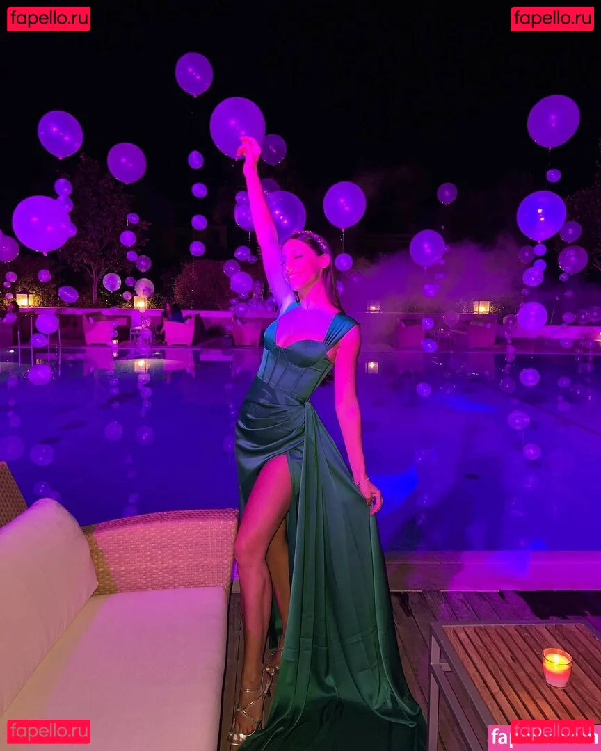 Andrea Helfrich Onlyfans Photo Gallery 