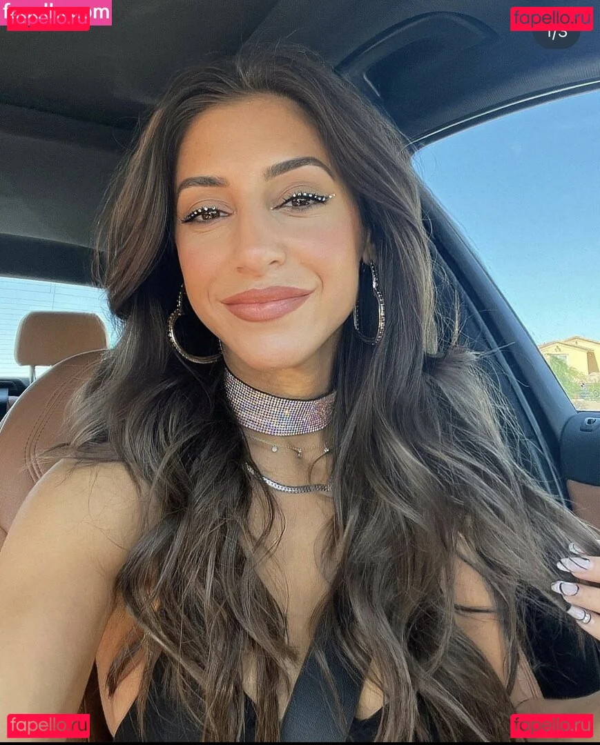 Andrea Helfrich Onlyfans Photo Gallery 