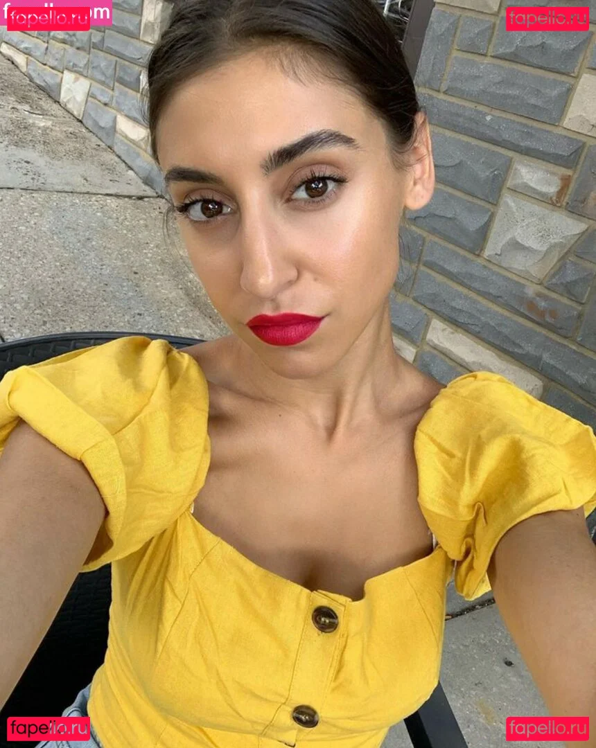 Andrea Helfrich Onlyfans Photo Gallery 