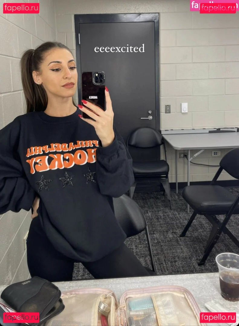 Andrea Helfrich Onlyfans Photo Gallery 