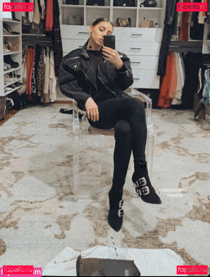 Andrea Helfrich Onlyfans Photo Gallery 