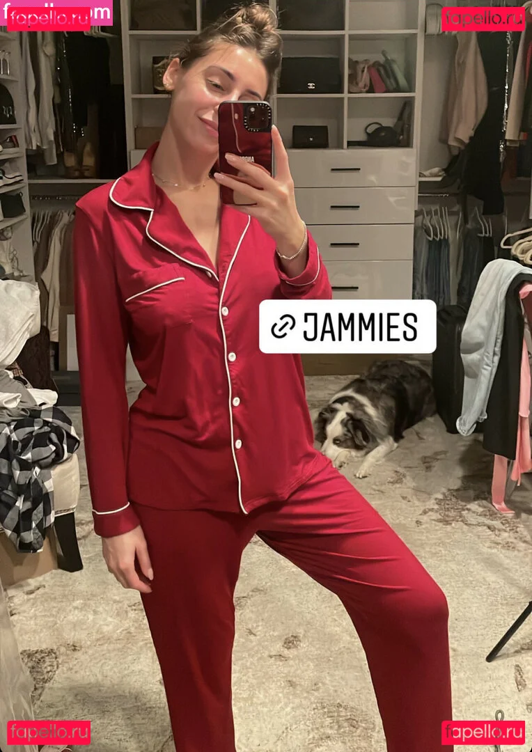 Andrea Helfrich Onlyfans Photo Gallery 