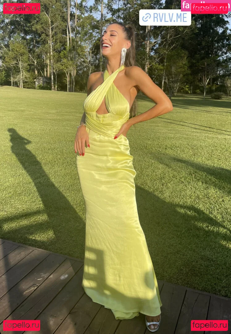 Andrea Helfrich Onlyfans Photo Gallery 