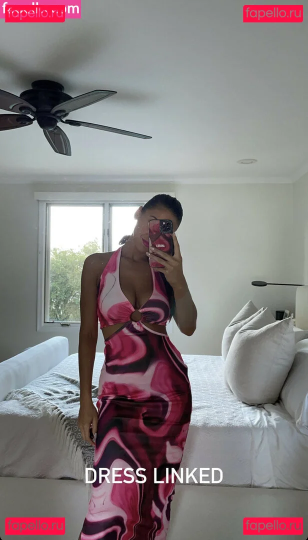 Andrea Helfrich Onlyfans Photo Gallery 