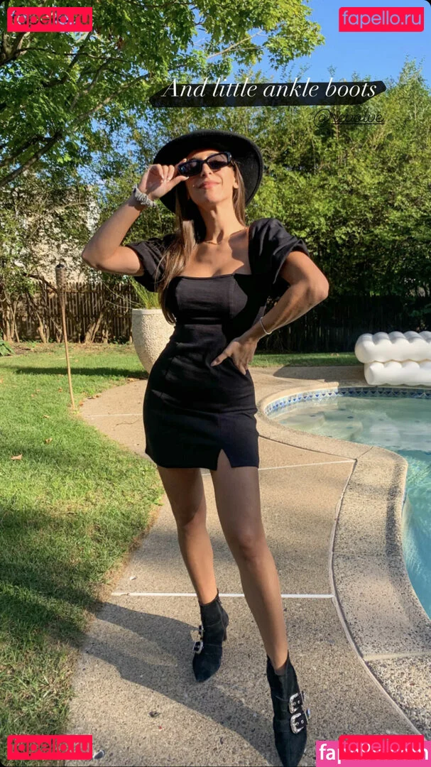 Andrea Helfrich Onlyfans Photo Gallery 