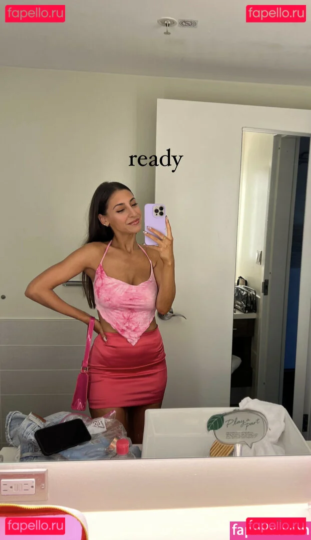 Andrea Helfrich Onlyfans Photo Gallery 