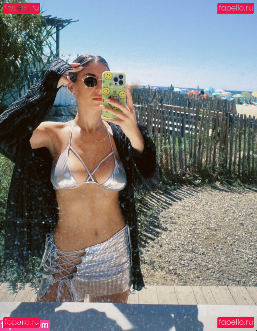 Andrea Helfrich Onlyfans Photo Gallery 