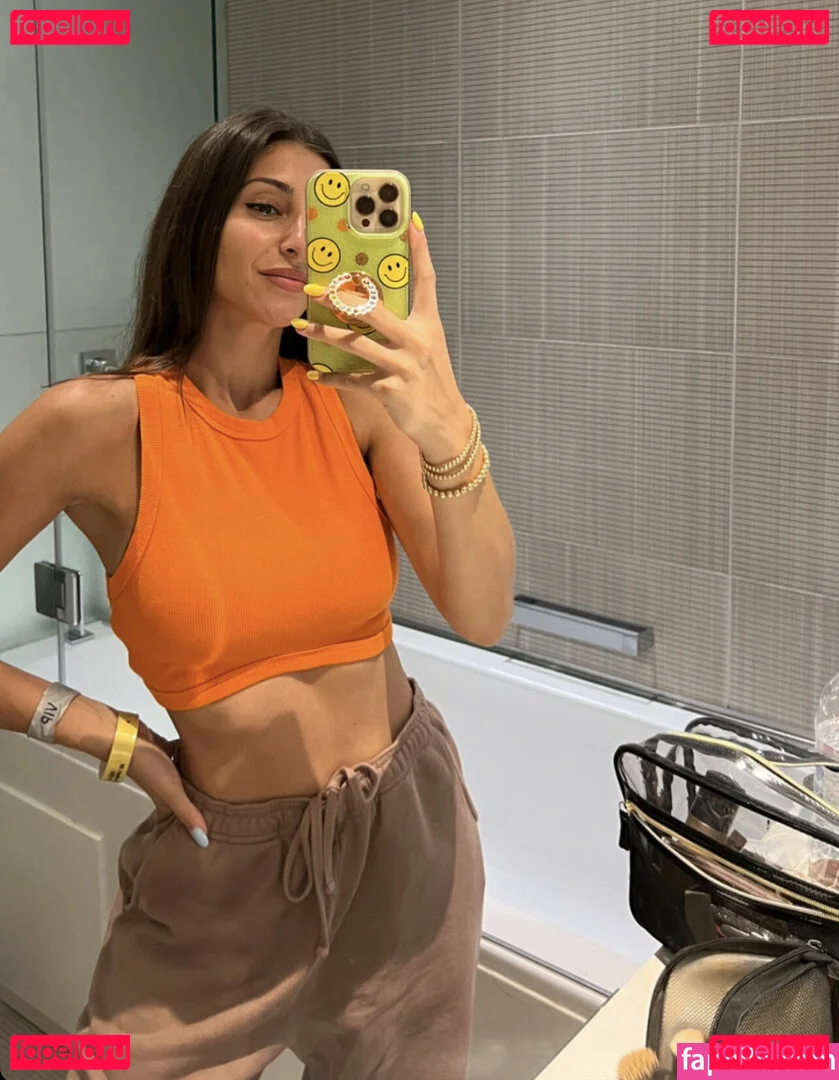 Andrea Helfrich Onlyfans Photo Gallery 