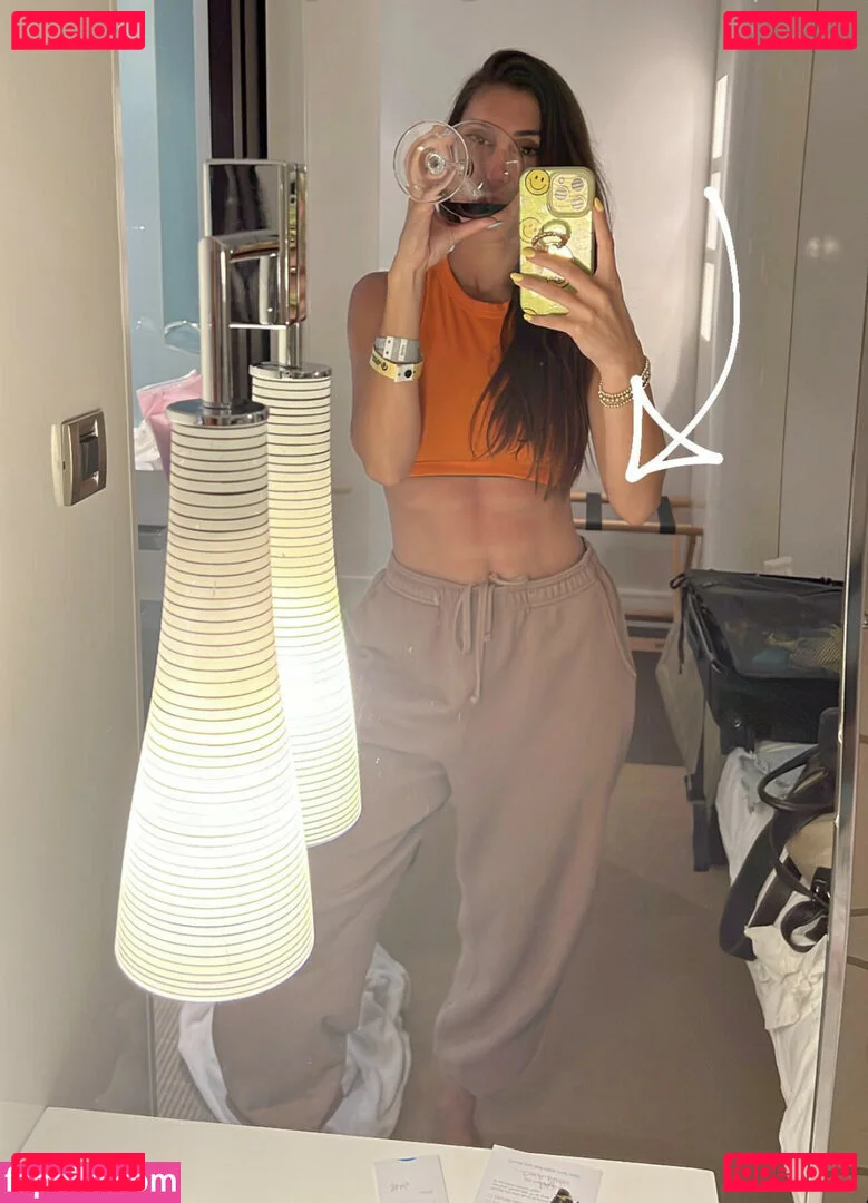 Andrea Helfrich Onlyfans Photo Gallery 