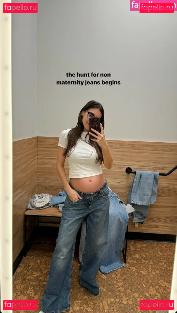 Andrea Helfrich Onlyfans Photo Gallery 