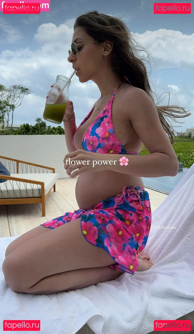 Andrea Helfrich Onlyfans Photo Gallery 