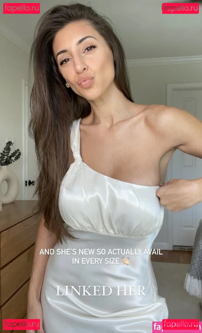 Andrea Helfrich Onlyfans Photo Gallery 