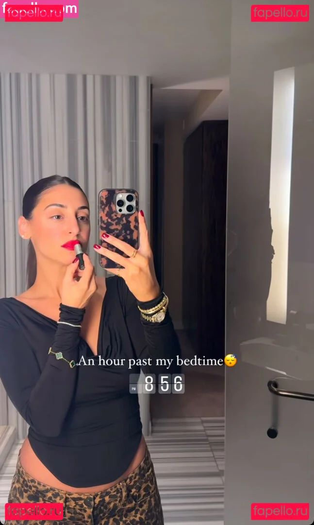 Andrea Helfrich Onlyfans Photo Gallery 