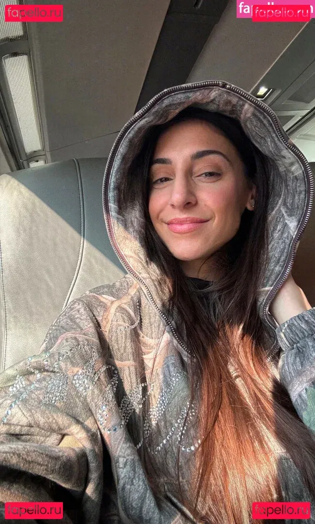 Andrea Helfrich Onlyfans Photo Gallery 