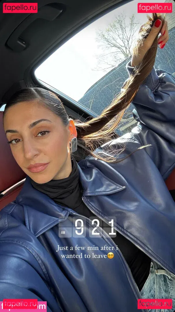 Andrea Helfrich Onlyfans Photo Gallery 