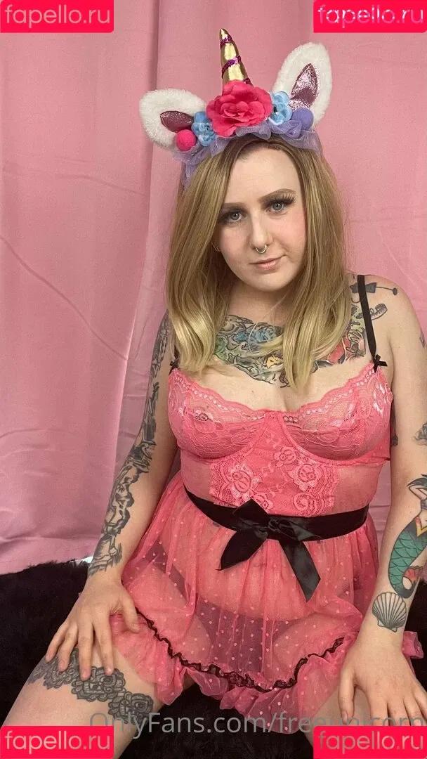 climbmickeymountain Onlyfans Photo Gallery 