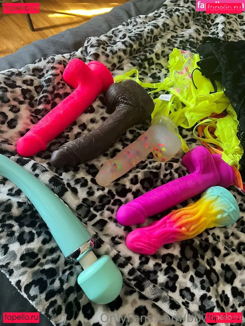 bbwmegx Onlyfans Photo Gallery 