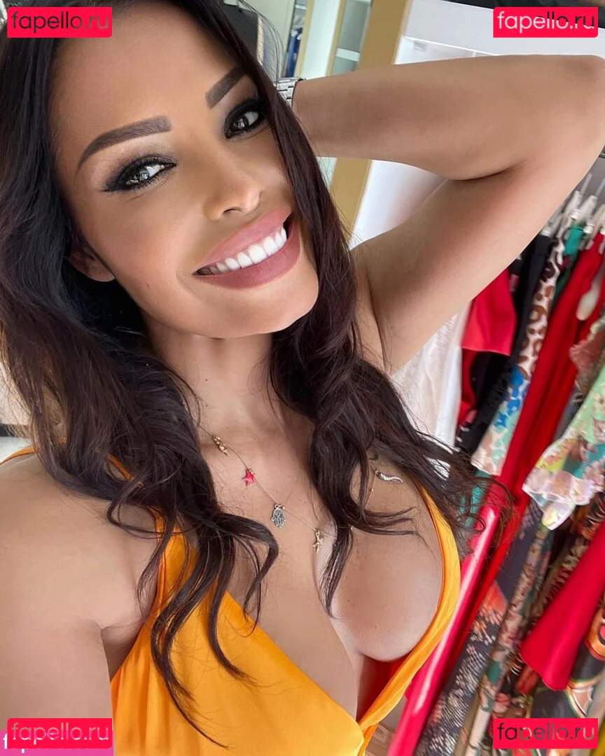 Carolina Marconi Onlyfans Photo Gallery 