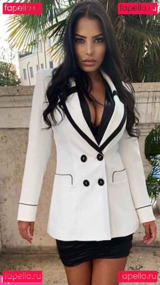 Carolina Marconi Onlyfans Photo Gallery 