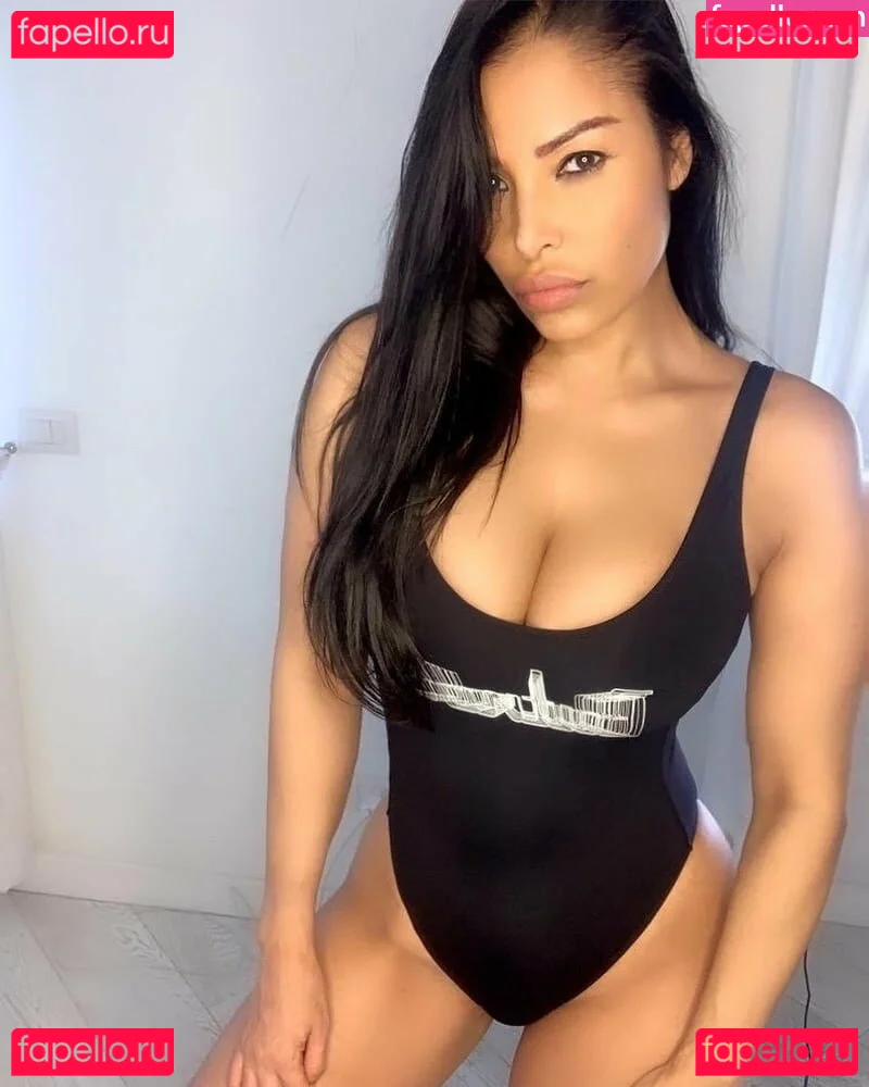 Carolina Marconi Onlyfans Photo Gallery 