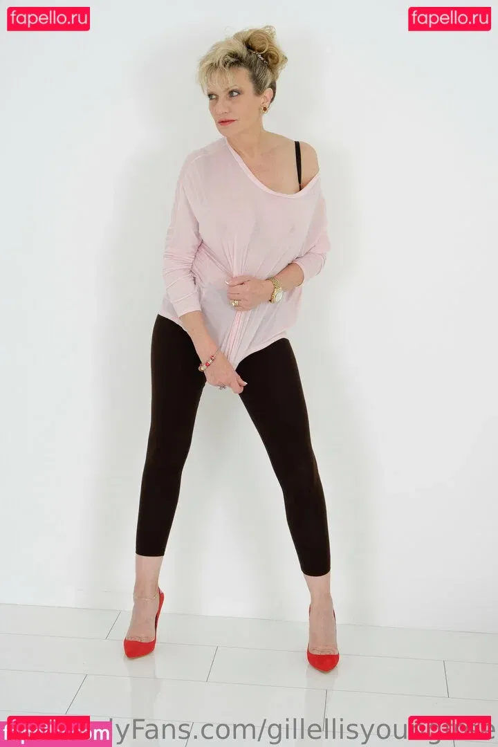 gillellisyoungfree Onlyfans Photo Gallery 