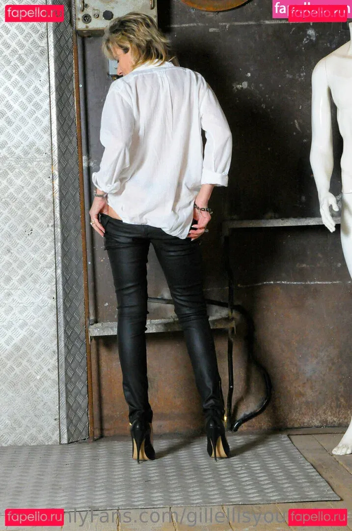 gillellisyoungfree Onlyfans Photo Gallery 