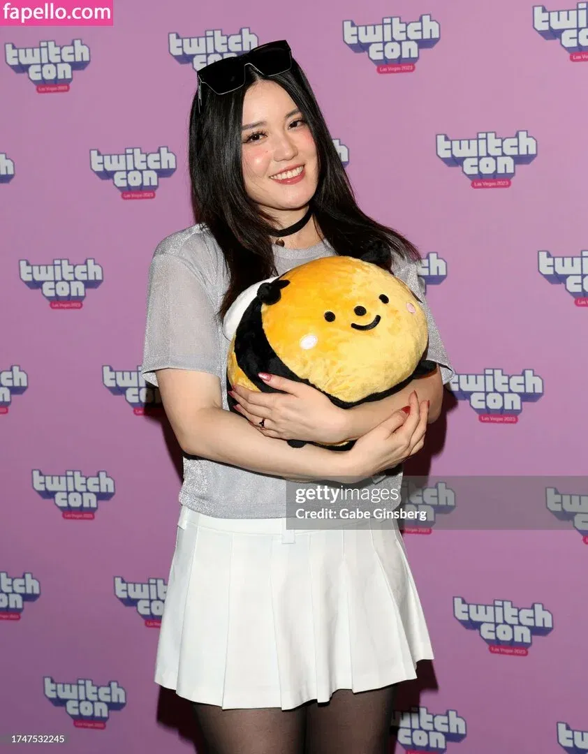 AngelsKimi Onlyfans Photo Gallery 