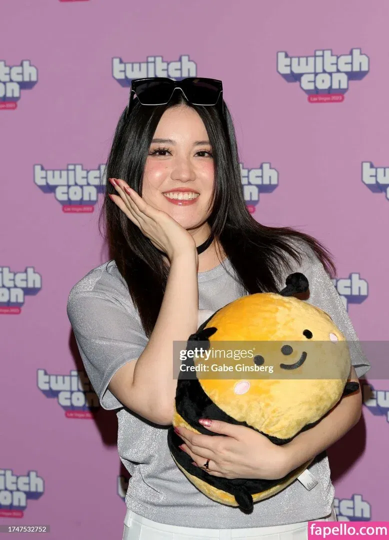 AngelsKimi Onlyfans Photo Gallery 