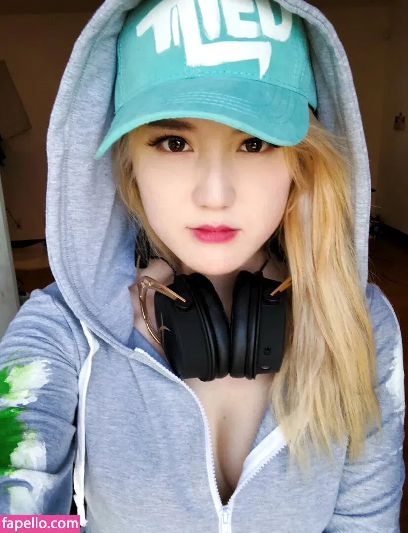 AngelsKimi Onlyfans Photo Gallery 