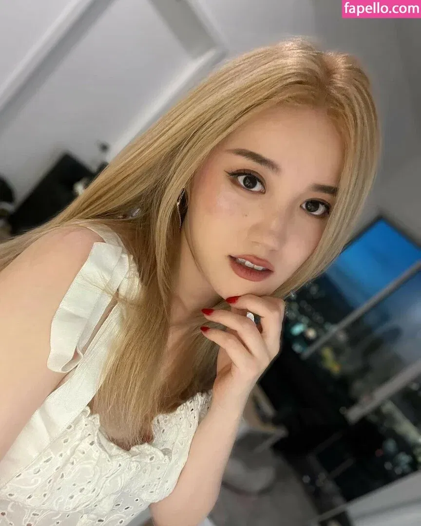 AngelsKimi Onlyfans Photo Gallery 