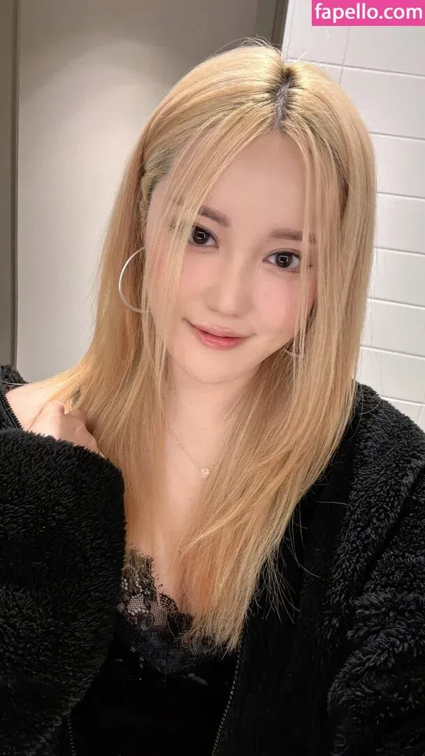 AngelsKimi Onlyfans Photo Gallery 