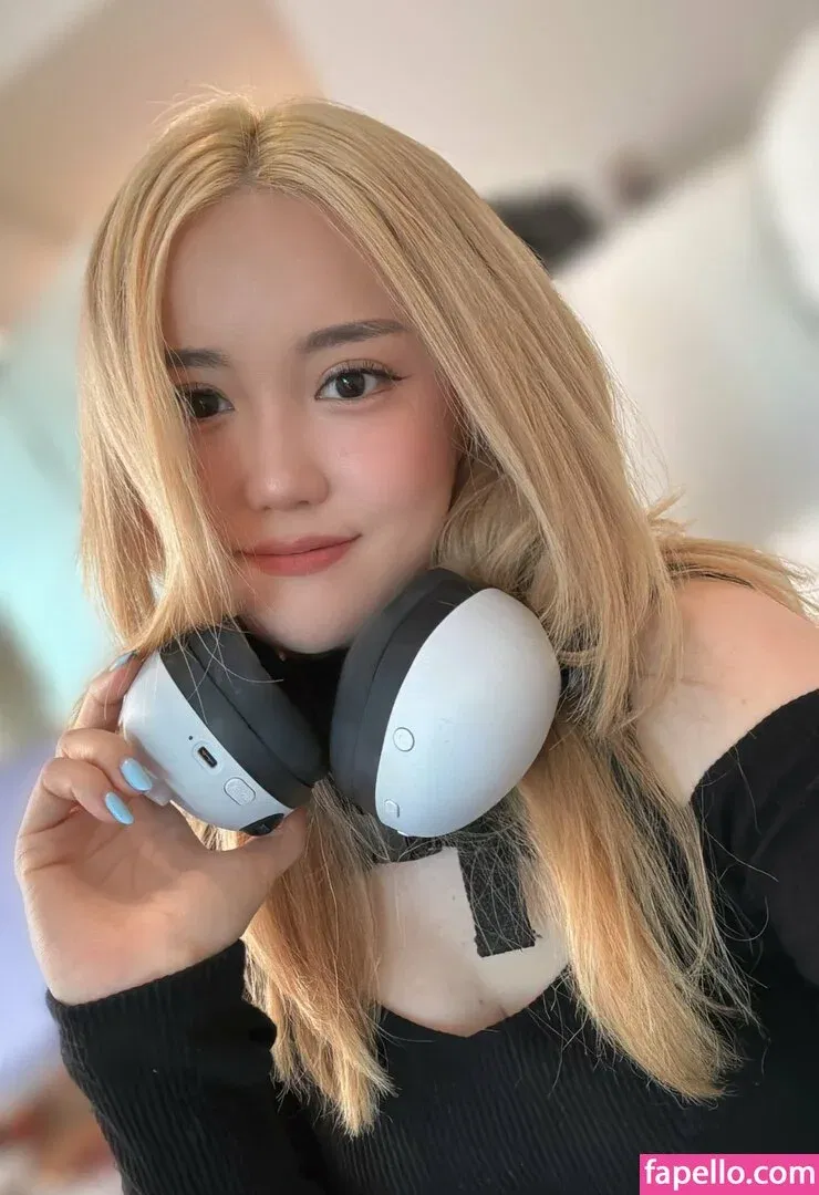 AngelsKimi Onlyfans Photo Gallery 