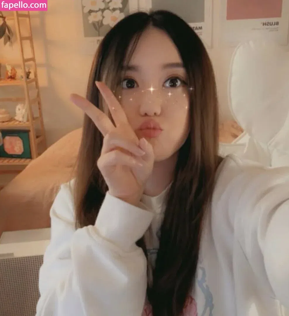 AngelsKimi Onlyfans Photo Gallery 