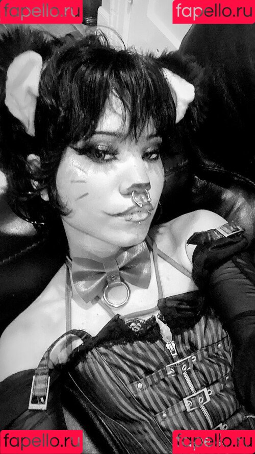 Saintsgoth Onlyfans Photo Gallery 