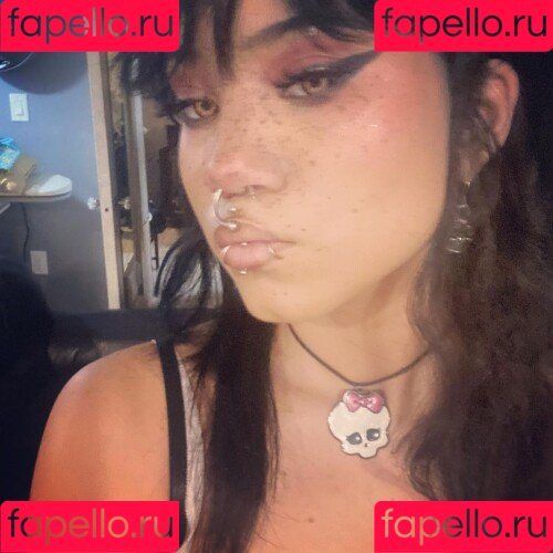 Saintsgoth Onlyfans Photo Gallery 