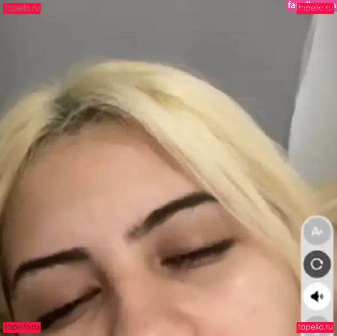 Larissa Escobar Onlyfans Photo Gallery 