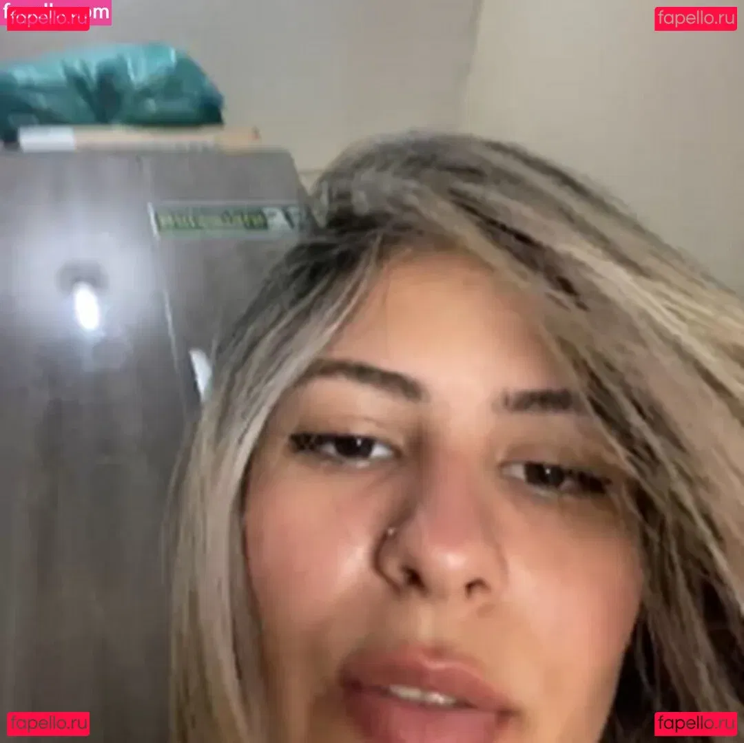 Larissa Escobar Onlyfans Photo Gallery 