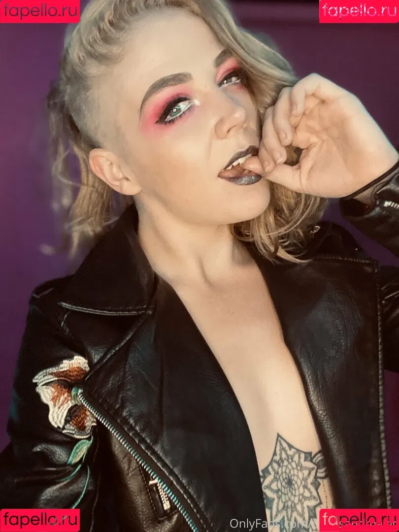 chaosandmagic Onlyfans Photo Gallery 