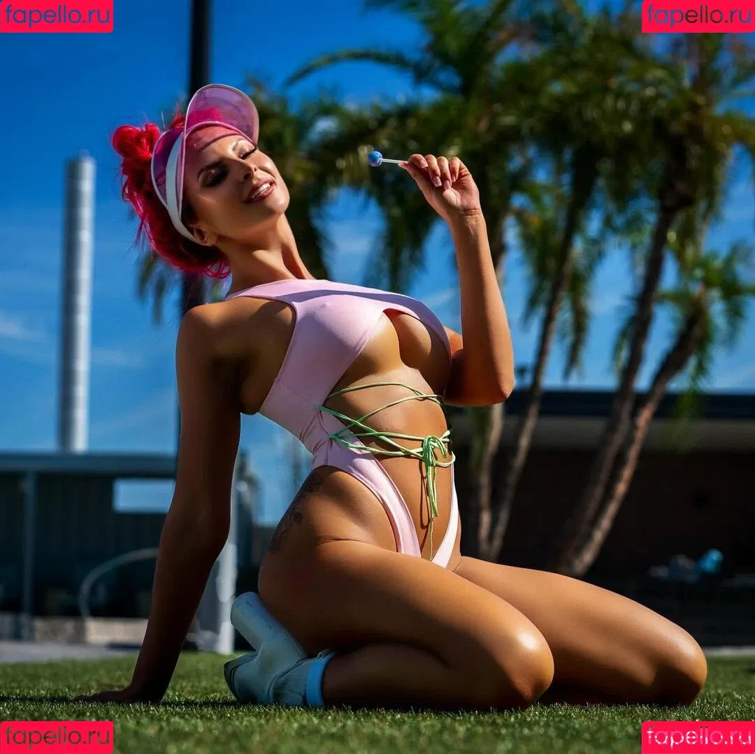 Danni Ellexo Onlyfans Photo Gallery 