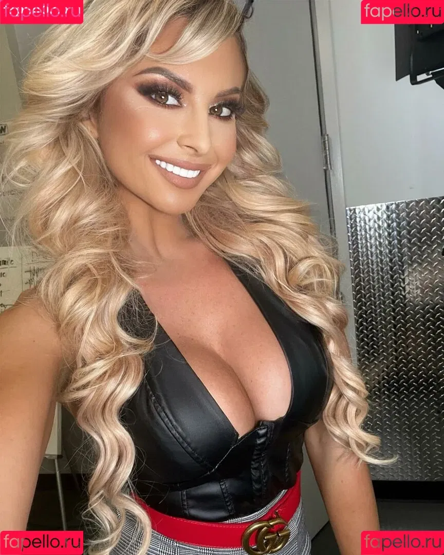 Danni Ellexo Onlyfans Photo Gallery 