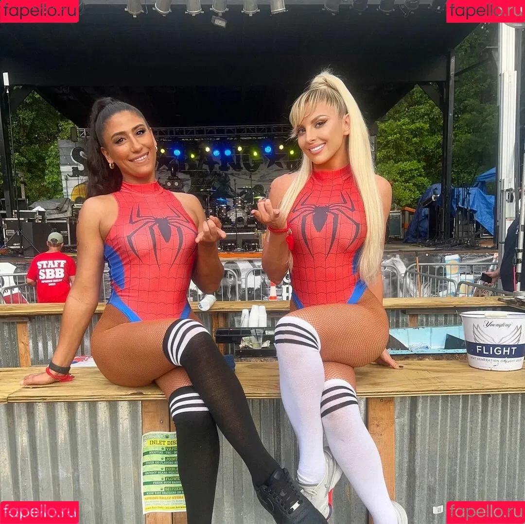 Danni Ellexo Onlyfans Photo Gallery 